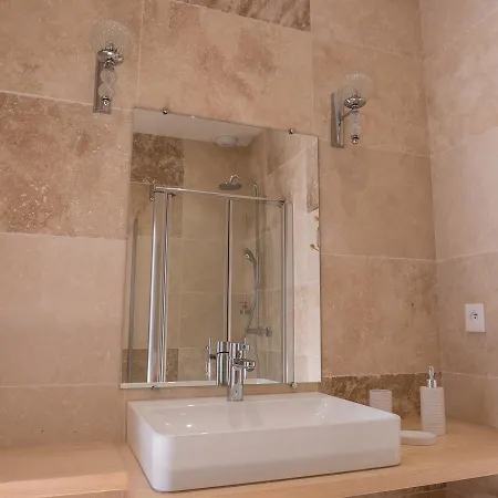 La Cour Verte 가이약